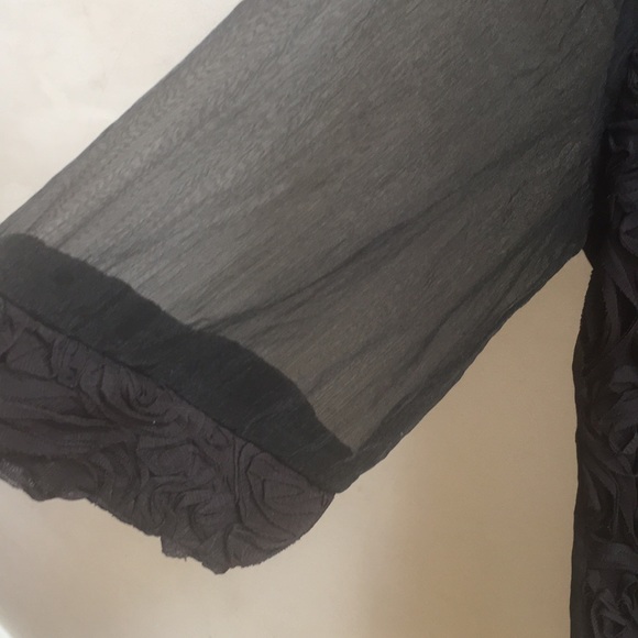 Pretty Black Dress❤️ - Picture 4 of 6